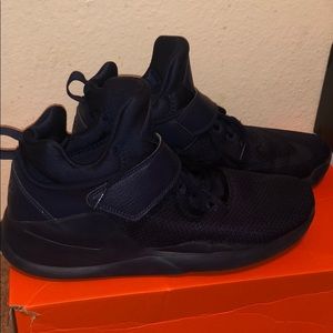 Size 11 Nike Kwazi